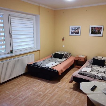 Motel Sportowy Osir Jawor Eksteriør bilde
