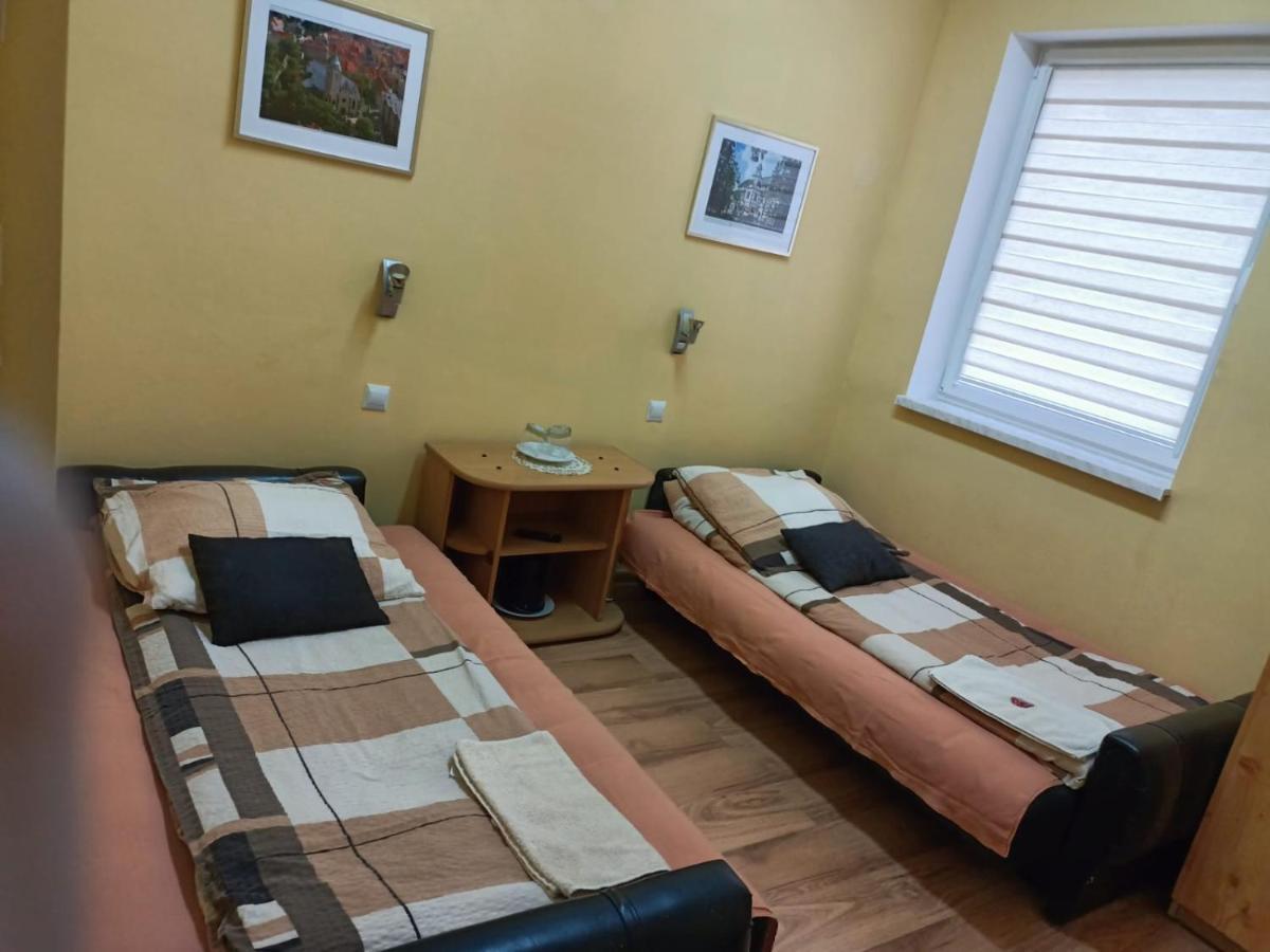 Motel Sportowy Osir Jawor Eksteriør bilde